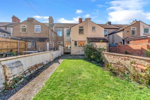 Photo 21- click for photo gallery